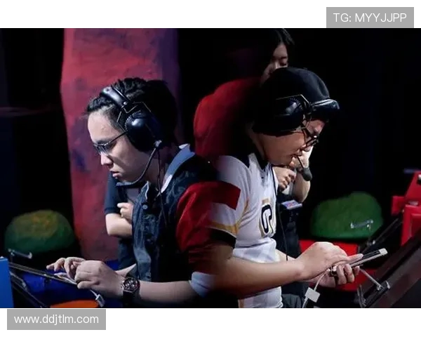 高校联赛分析：JDG在关键时刻展现出的心理素质与团队协作能力