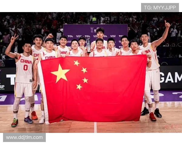 中国男篮力克澳大利亚晋级亚锦赛决赛 展现强大团队协作与进攻实力