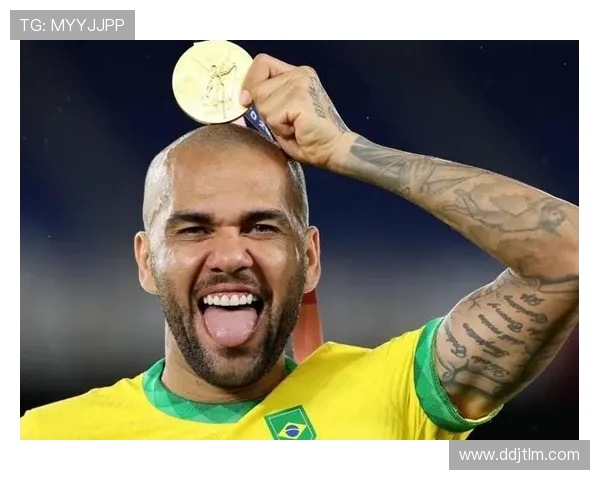 哈维西蒙斯的崛起之路：从青年才俊到足球新星的华丽转身