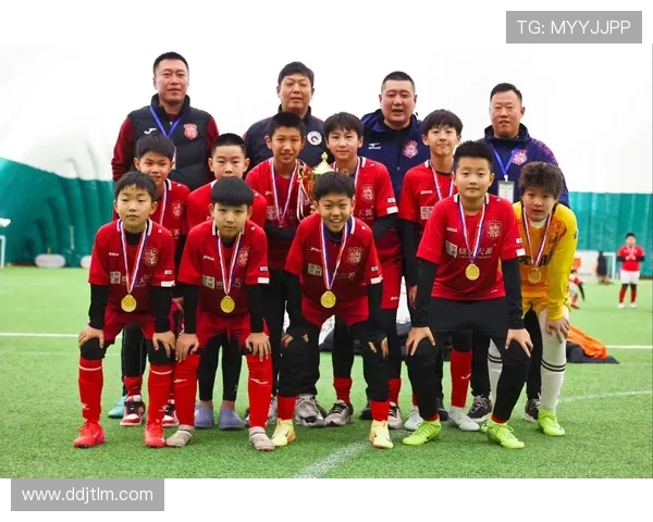 圣保罗对决中国包头激情碰撞展现足球魅力与文化交流 圣保罗对决中国包头激情碰撞展现足球魅力与文化交流